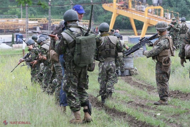ANUNŢ: Sute de PUŞCAŞI MARINI americani vor ajunge în Ucraina