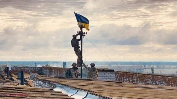 Ucrainenii acuzați că au colaborat cu rușii fug peste graniță. Profesorii implicați în „rusificare