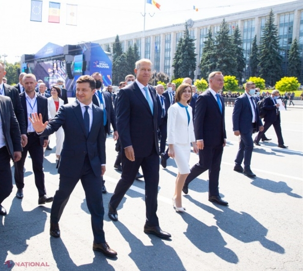 Klaus Iohannis l-a asigurat pe Zelenski că România sprijină SUVERANITATEA Ucrainei. „Sunt inacceptabile încercările de recreare a unor sfere de influență”. Președintele României speră că Ucraina să recunoască oficial INEXISTENȚA „limbii moldoveneşti”