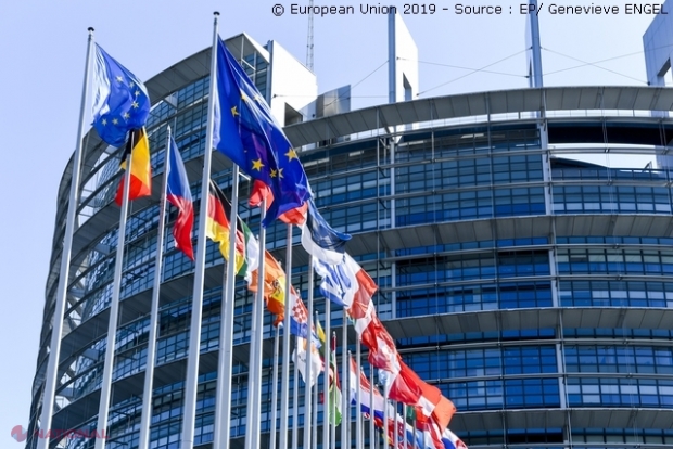 Recomandările Comisiei Europeane: UE trebuie să se axeze pe investiții în sănătate și pe protejarea companiilor. Politicile fiscale pot aștepta