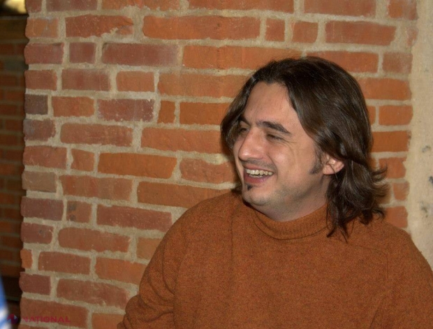 Oamenii de cultură trebuie să se implice în politică?