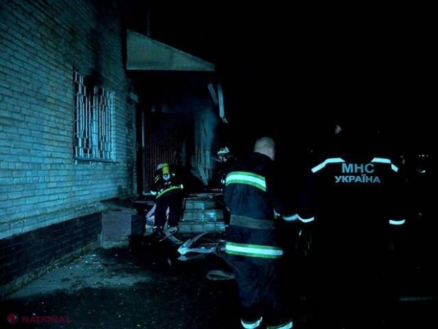 Doi polițiști de la „Berkut” AU ARS DE VII în sediul instituției din Lvov