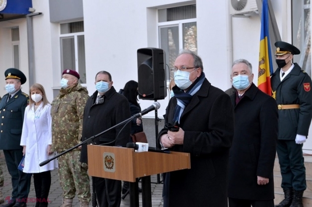 VIDEO // Ministerul Apărării din România DONEAZĂ R. Moldova un nou lot de medicamente și echipamente medicale pentru combaterea pandemiei de COVID-19 