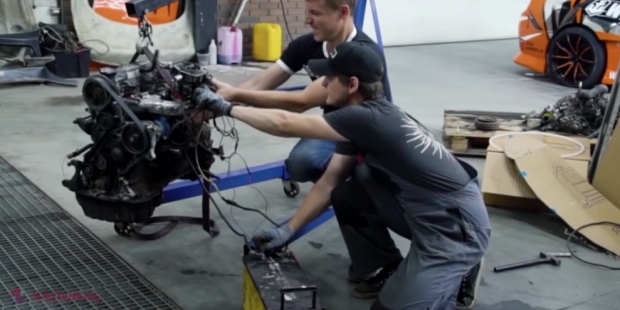 Doi ingineri RUȘI au făcut un experiment INCREDIBIL cu un motor diesel