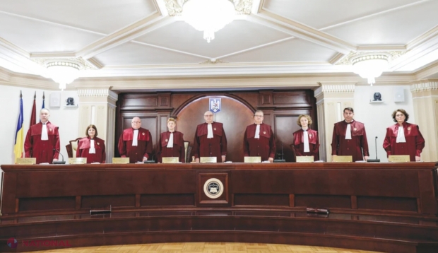 Curtea Constituțională a României a amânat luarea unei decizii privind ANULAREA rezultatelor din primul tur al alegerilor prezidențiale
