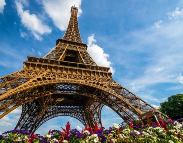 Turnul Eiffel este plin de rugină și are nevoie urgentă de reparații, dezvăluie o publicație franceză