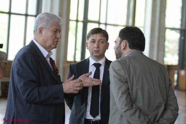 Cine le va lua locurile în PCRM lui Tkaciuk, Muntean şi Petrenco