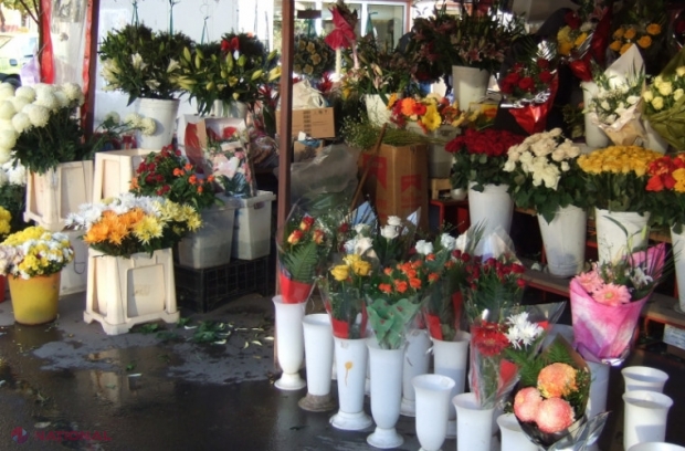 Cu „dragoste” de la FISC pentru comercianții de flori: Posturi fiscale la gheretele din Chișinău