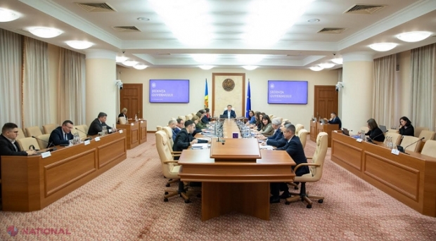 Guvernul aprobă compensații pentru transport sau închirierea spațiului locativ, acordate procurorilor și judecătorilor: „Avem judecători și procurori onești și îi îndemnăm să fie curajoși, ca să putem face ordine și să asigurăm respectarea legii”