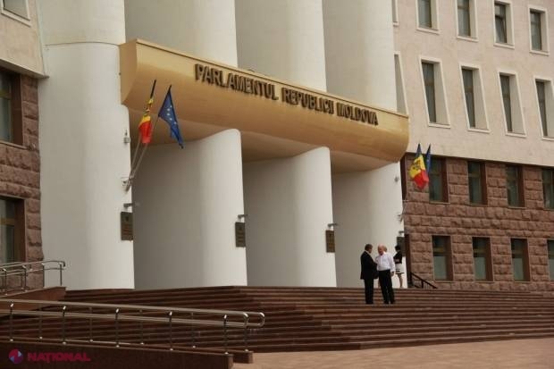 „Noaptea trecută, la un hotel din capitală, s-a pus de o găinărie”: Fără CVORUM în parlament pe 4 ianuarie, când Sturza își va prezenta echipa?