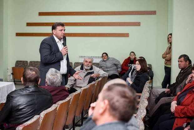 Persoane DUBIOASE, care ar avea legătură cu deputatul Țuțu, au perturbat o întâlnire a lui Andrei Năstase cu alegătorii