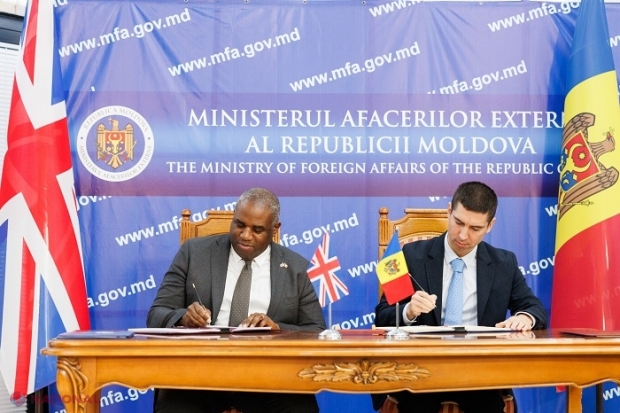 R. Moldova și Marea Britanie au semnat Parteneriatul de Apărare și Securitate și Acordul privind readmisia persoanelor: „Ne va permite să cooperăm mai eficient pe subiecte ce țin de securitatea regională și reziliența în fața amenințărilor hibride”