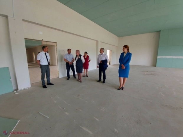 Blocul nou al singurului liceu de la Comrat cu predare în limba română, construit de guvernele României și R. Moldova, gata în proporție de 80%