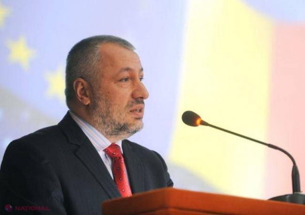 INTERVIU // Ex-consilierul prezidențial Iulian Fota: „CĂDEREA Guvernului de la Chișinău e o demonstrație de forță a aripii antieuropene”