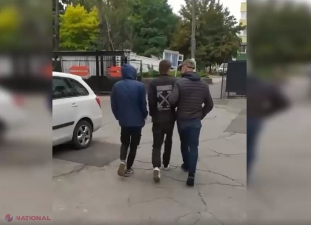 VIDEO // Bărbat de 50 de ani, atacat în plină stradă, la Botanica: Cine sunt hoții