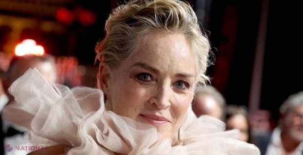 A rupt tăcerea după 30 de ani. Sharon Stone a spus cine este producătorul care a sfătuit-o să întrețină relații intime cu partenerul de film, pentru o mai bună chimie pe ecrane