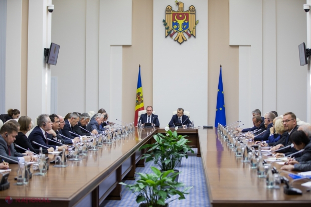 Premierul Chicu i-a invitat pe ambasadorii acreditați în R. Moldova la Guvern și le-a făcut promisiuni: „Relațiile cu UE și implementarea Acordului de Asociere rămân o prioritate majoră pentru Guvern”
