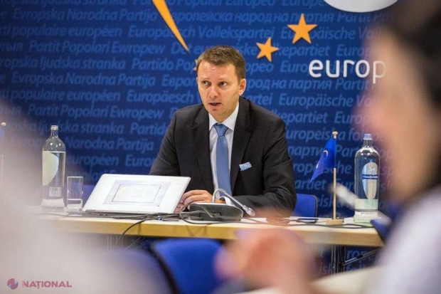 Un eurodeputat român cere UE să nu mai dea credite Rusiei prin BEI şi să dubleze plafonul pentru Europa de Est , inclusiv R. Moldova