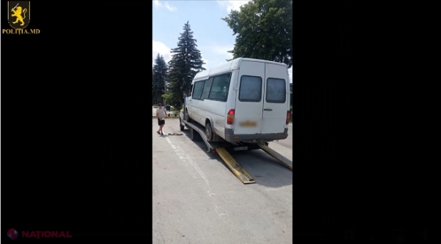 VIDEO // Pasageri din raionul Briceni, spaimă soră cu moartea după ce au urcat în microbuzul de rută: Au telefonat imediat la 112 și șoferul care abia se ținea pe picioare a fost îndepărtat de la volan