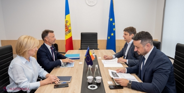 Directorul Consiliului Național al Aeroporturilor din Europa, la Chișinău: „Acum este momentul să planificăm dezvoltarea pe termen lung a aeroportului” din R. Moldova. Autoritățile moldovenești, sfătuite să „reconsidere” statutul AIC