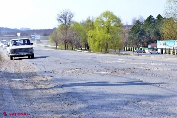 Guvernul cere bani de la Banca Mondială pentru a repara 150 de kilometri de drumuri din R. Moldova