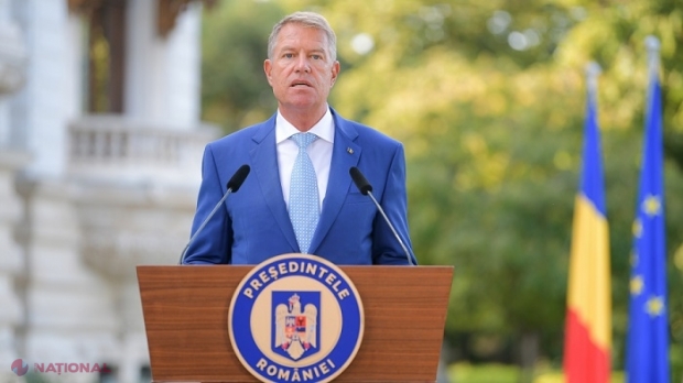 Președinția României, ILUMINATĂ în culorile tricolorului, de Ziua Limbii Române! Klaus Iohannis: „Limba română va continua să ne țină uniți și apropiați de țară”