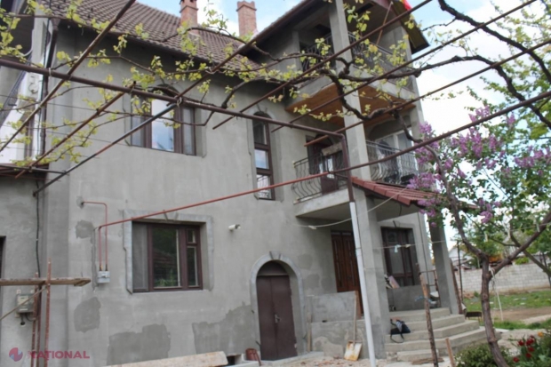 SUPĂRAREA unei familii de pensionari // A muncit din greu peste hotare pentru a-și construi o casă, iar acum este impusă să plătească „impozit pe avere”