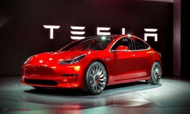 Și-au anulat comenzile pentru maşini Tesla din cauza RELAȚIEI dintre Elon Musk şi Donald Trump