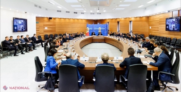 Cea de-a treia ediție a Platformei de sprijin pentru R. Moldova, desfășurată la Paris. Nicu Popescu s-a întâlnit cu ambasadorii UE acreditați la Chișinău: „Sprijin pentru a ne ajuta să facem față situației dramatice create de războiul Rusiei”