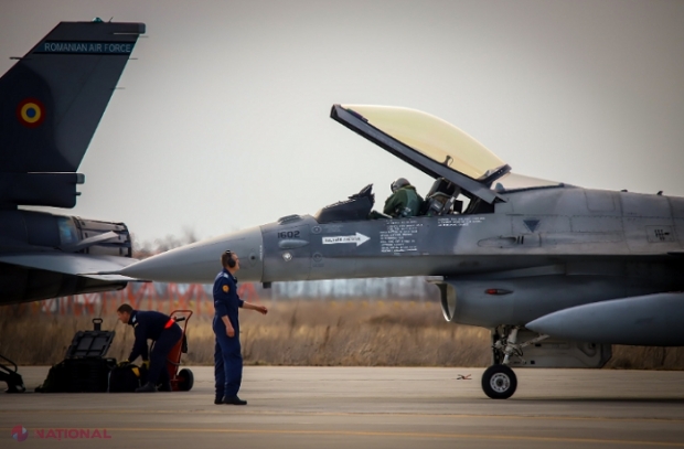 Primele cinci avioane olandeze ale Centrului european de Instruire F-16 în care vor fi antrenați piloții ucraineni au aterizat în România