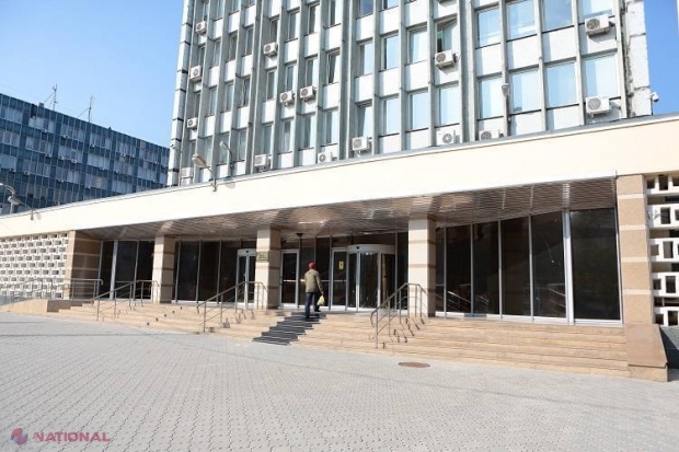 Legea „antiraider” a fost VOTATĂ // Tranzacțiile dubioase din sectorul bancar vor fi blocate