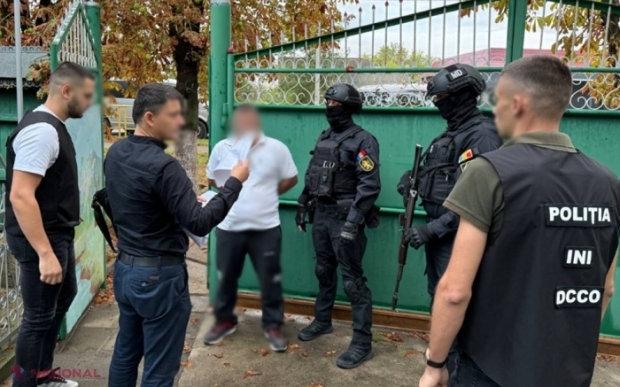 VIDEO // A vrut să facă rău unei agenții de turism din R. Moldova, dar a fost reținut, fiind acuzat tocmai din cauza învinuirilor aduse: Ce riscă un bărbat de 50 de ani din Telenești