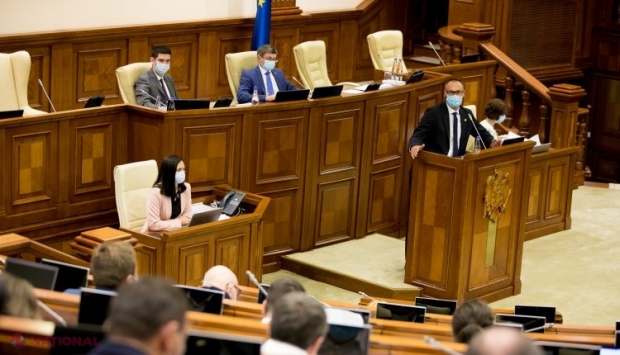 Ministrul Justiției, despre „vizita” mascaților la deputații care „s-au vândut cu puciokul”: „Ceea ce s-a întâmplat în 2015-2019 în R. Moldova nu este o simplă migrare de deputați. În realitate a avut loc o cumpărare masivă de deputați”