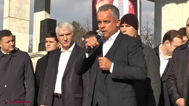 Plahotniuc le râde în față „populiștilor și MANIPULATORILOR din așa-zisa opoziție”