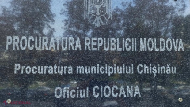 A aruncat o sticlă cu benzină în amicul său și i-a dat foc: Un bărbat din Chișinău, care și-a petrecut jumătate de viață la închisoare, riscă să ajungă din nou după gratii