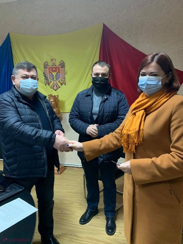 FOTO // Noi membri în „familia” PD din Călărași: „În timp ce suntem martorii unei crize politice, luptelor și dezbaterilor politice interminabile, SCENARII și jocuri, oamenii din satele noastre trăiesc cu gândul la o viața mai bună”