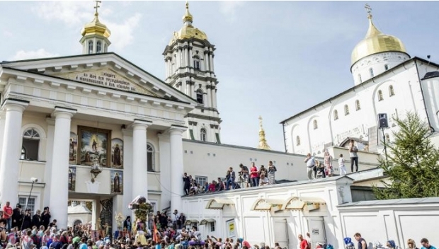 Orașul Poceaev din Ucraina, de unde zeci de cetățeni ai R. Moldova s-au întors infectați cu COVID-19, plasat în CARANTINĂ: A devenit FOCAR de coronavirus