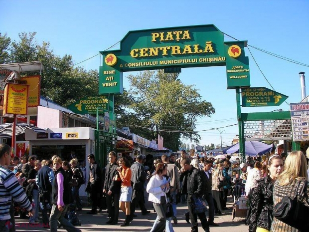 EXOTIC // Destinația turistică cu care sunt „momiți” în R. Moldolva turiștii din Elveția: Piața Centrală