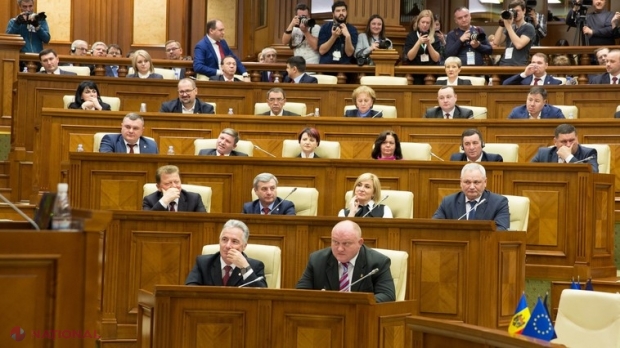 PRESA // Toți deputații PSRM zboară la Moscova. Soarta alianței se decide în Duma Rusă