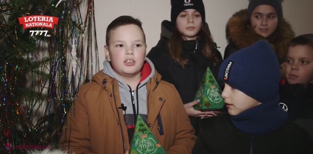 VIDEO // Campania „Să aducem sărbătoare copiilor” a ajuns în unele dintre cele mai îndepărtate sate de la nordul Moldovei! Copiii din Coteala și Sauca s-au bucurat de surprize dulci de la Loteria Națională