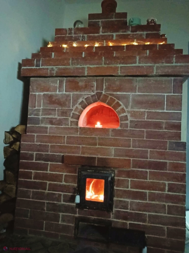 VIDEO // Soba „cu clopote”, cea mai bună SOLUȚIE pentru a avea căldură la costuri mici: „Focul îl facem o dată la 2-4 zile, căldura menținându-se foarte bine”