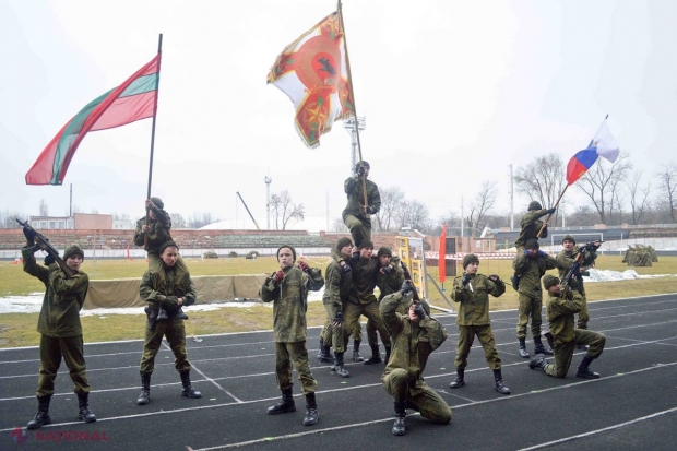 REVOLTĂTOR // Copiii găgăuzilor, instruiți MILITAR în Transnistria: Implicarea unui deputat democrat