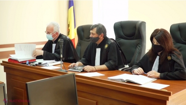 VIDEO, UPDATE // Protest în fața Curții de Apel Chișinău, care decide astăzi soarta deciziei CEC privind deschiderea a 146 de secții de vot peste hotare la alegerile din 11 iulie: Cererile de recuzare a lui Muruianu, Minciună și Palanciuc, RESPINSE