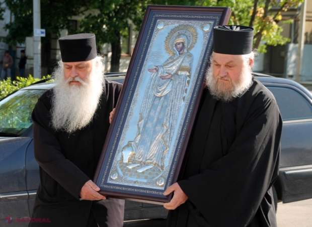 Icoană făcătoare de MINUNI de pe Muntele Athos, adusă la Mănăstire Ciuflea din Chişinău