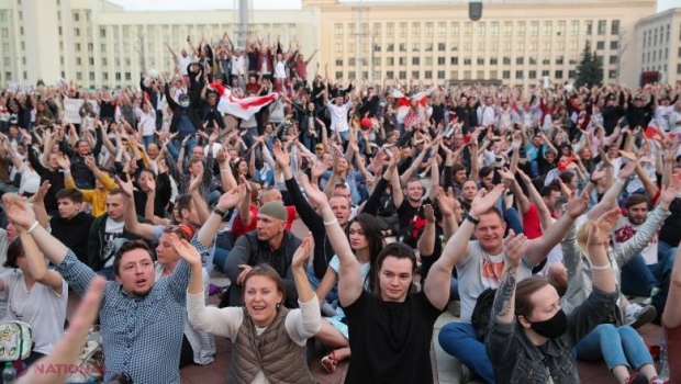 Manifestațiile împotriva lui Aleksandr Lukașenko iau amploare, iar REGIMUL se clatină serios