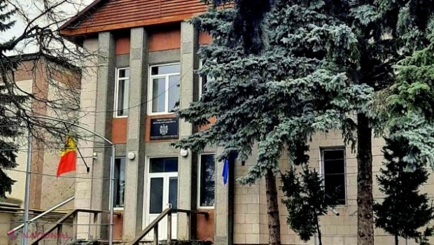 Un angajat al CFM de la Drochia, condamnat pentru defrișări ilegale și valorificarea lemnului în interes propriu, dar lăsat în funcție: Procurorii cer o sancțiune mai aspră