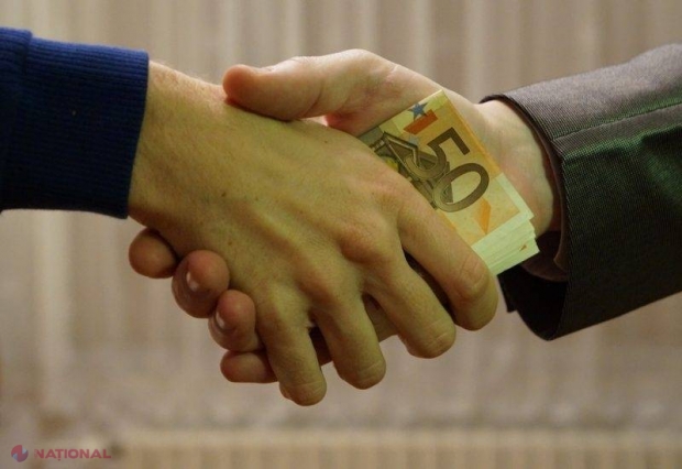 Prețul pe care îl pătește un tânăr din Chișinău pentru că a vrut să mituiască examinatorii la obținerea permisului de conducere