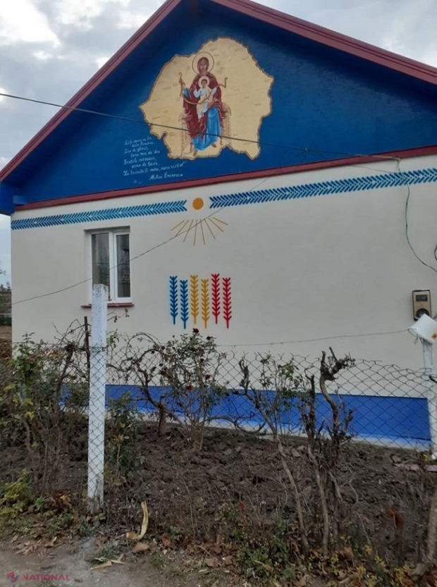 Harta României Întregite și tricolorul, la loc de cinste pe o casă din Bulboci, Soroca