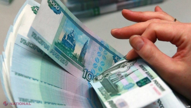 EFECTELE căderii rublei asupra R. Moldova! PIERDERILE estimate de experți