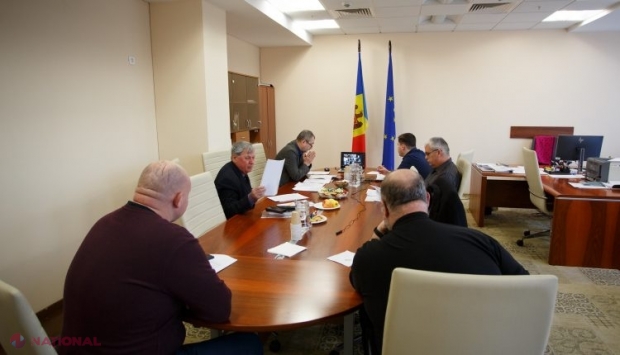 INIȚIATIVĂ // Funcționarii publici cu statut special, militarii și ofițerii de informații și securitate vor putea activa și în alte instituții decât cele din domeniul în care au fost instruiți, fără a întoarce statului cheltuielile pentru studii